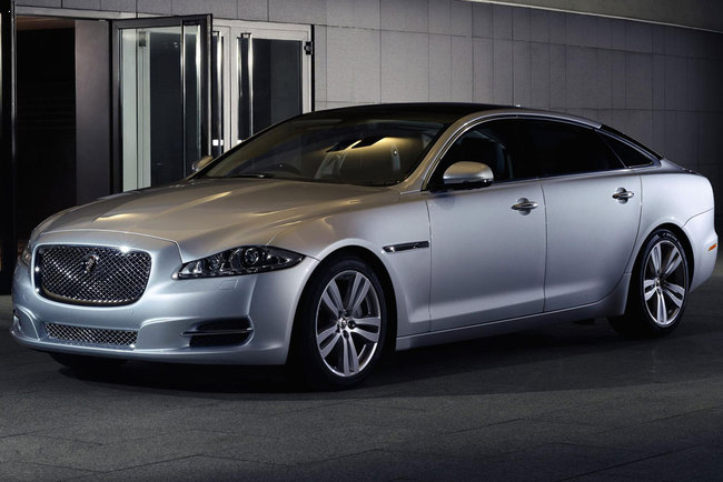 Jaguar XJ