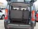 Новый Fiat Scudo. У фургона доступ в заднюю часть кузова – через распашные двери, а у комби – через подъемную.