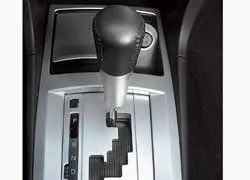 Вариатор CVT INVECS-III &ndash; Sport mode имитирует 6 фиксированных &laquo;передач&raquo;. Ручной режим делает управление интереснее и помогает при обгонах и резких ускорениях. 