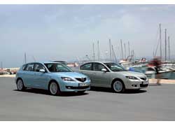 Mazda3 первого поколения появилась в 2003 году.