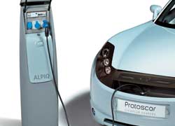 К автошоу в Женеве швейцарская фирма Protoscar SA подготовила концептуальный электромобиль Lampo.