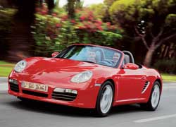 Один из самых любимых автомобилей Бэкхема – Porsche Boxter. Кстати, это не единственный