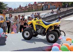 Официальный импортер Suzuki компания «АВТО Интернешнл» провела традиционный семейный праздник Suzuki Grand Day.