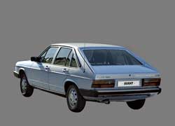 C 1977 по 1982 год в Ингольштадте выпускали модель 100 Avant на базе тогдашней флагманской «сотки» (кузов С2).