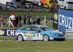 Chevrolet Cruze сменил своего предшественника не только на рынке, но и в Чемпионате мира по кузовным гонкам WTCC.