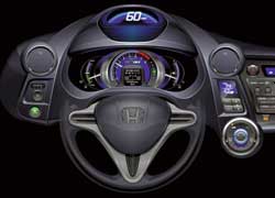 Система Ecological Drive Assist System в гибридах Honda Insight предоставляет информацию о расходе топлива при помощи графических листков на панели приборов. Количество листков показывает водителю, насколько экономичен его стиль вождения. 