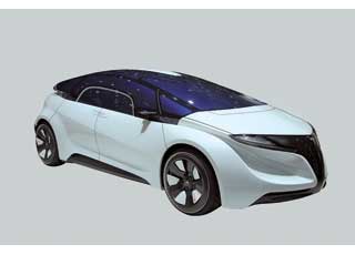 IED EYE создан студентами Европейского института дизайна в кооперации с инженерами Tesla. Полноразмерный макет с посадочной формулой 2+2 демонстрирует будущее развитие дизайна экологически чистых электромобилей.