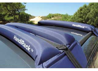 Надувные багажники HandiRack и мягкие боксы HandiHoldall, которые разработала и производит британская компания HandiWorld Ltd.
