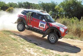 Перед пилотом единственной Mini All4 Racing Герленом Шишери была одна задача &ndash; доехать. Но он разбил машину в день отдыха! Это может стоить ему места в команде.  