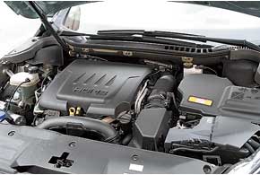 От моторов V6 отказались. Самым мощным будет 2,2-литровый турбодизель. 