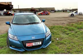 Наибольшую экономию Honda CR-Z демонстрирует в городе, при аккуратной езде расходуя менее 5,0 литра на «сотню».   
