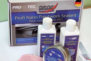 Эффектный вид лакокрасочного покрытия и его сохранность обеспечивают специальные средства на основе нановеществ, подобные Nano Paintwork Sealant Profi от PRO TEC. 