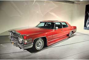 Cadillac Fleetwood 1976 года, созданный по заказу Элвиса Пресли.