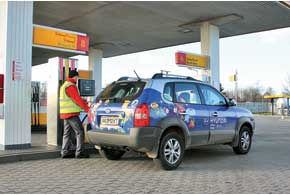 Редакционный Hyundai Tucson оснащен 2,0-литровым бензиновым двигателем. Согласно паспортным данным он способен питаться бензином с октановым числом как 95, так и 92 единицы.