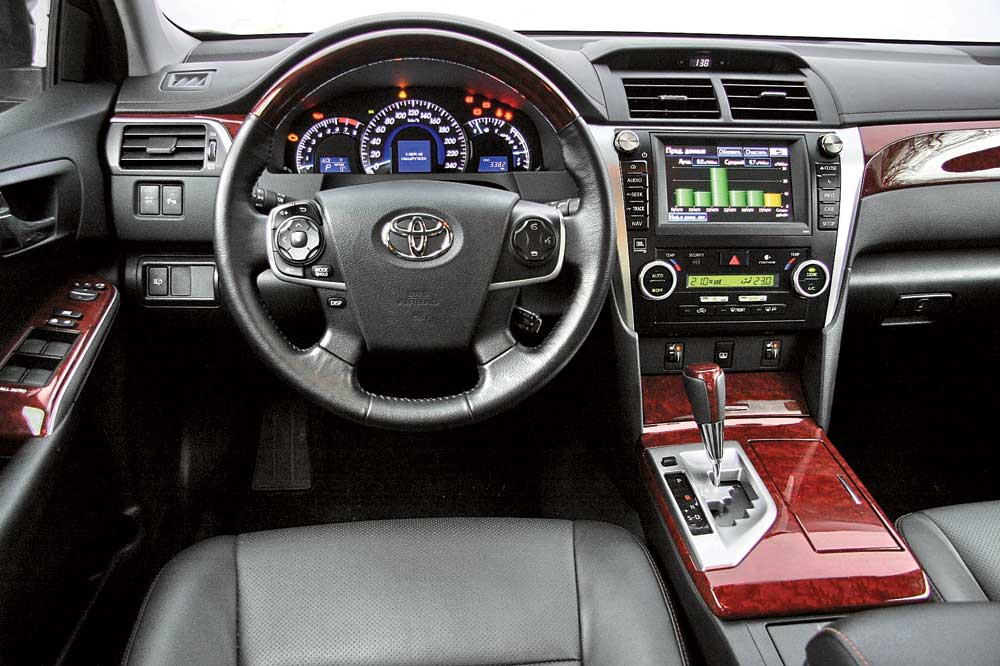 Camry 50 Фото