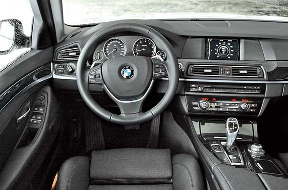 Тест-драйв BMW 520i