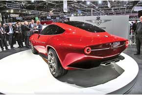 Ателье Touring Superleggera представило концепт Alfa Romeo Disco Volante 2012, созданный по мотивам купе Disco Volante 1952 года.