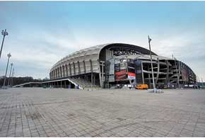 Городской стадион, г. Познань, 46 500 мест