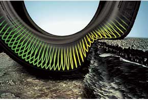 Применяемые в каркасе нити повышенной прочности обеспечили шине Energy™ XM2 высокую устойчивость к боковым порезам при проезде препятствий с острыми краями.