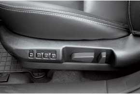 Оснащение всех MPS – самое полное из предлагаемых для Mazda6: оба передних сиденья – с электрорегулировками,  а водительское – с памятью на 3 положения. 