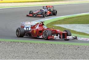 Благодаря стабильным выступлениям на последних этапах Фернандо Алонсо стал главным фаворитом сезона-2012.