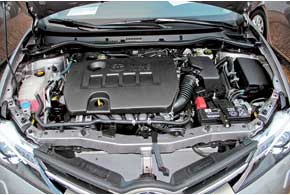 В авто первого поколения бензиновый двигатель 1,6 л (МКП) с системой Valvematic выдавал 132 л. с., а с АКП оснащался системой VVT-i, развивая 124 л. с. Теперь все моторы – в более мощной версии.