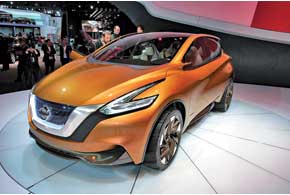 Гибридный концепт Nissan Resonance был разработан в калифорнийской дизайнстудии компании. 