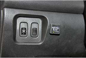 Кнопка управления имеет индикатор неисправности ГБО. 