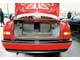 Peugeot 405 – Opel Vectra (A). Багажник седана Vectra вместительнее, чем Peugeot 405:530 л против 470 л. У «немки» его можно увеличить, сложив задние сиденья.