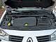 Кроме упомянутых, на Renault Megane II купе-кабриолет устанавливается 1,6-литровый (115 л. с.) бензиновый мотор. Он агрегатируется с 5-ступенчатой «механикой». Для обоих бензиновых моторов предлагается также 4-диапазонный «автомат».
