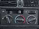 Toyota Avensis 1997 – 2003 г. в. Электрозеркала, электростеклоподъемники, центральный замок, гидроусилитель руля и передние подушки безопасности входят в базовую комплектацию. Не редкость и версии с кондиционером.