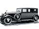 Phantom I Sedanca de Ville от Hooper – наглядный пример того, что шасси часто переживало свой первый кузов. На самом деле это не лимузин со съемным верхом, а обычный седан. 1939 г.