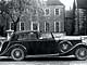 Phantom III из-за своей сложности и цены едва не стал последним «фантомом» в истории фирмы. Кузов Sedanca de Ville от H. J. Mulliner, 1938 г.