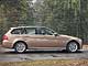 BMW 320i Touring (Е91). Универсал прижимается к земле не хуже седана. Коэффициент лобового сопротивления Сх равняется 0,29.