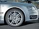 Audi S8. Одна из характерных черт машины – огромные 20-дюймовые колеса с 18-дюймовыми тормозными дисками.