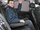 BMW 5-й серии (Е39) 1995 – 2003 г. в. «Галерка» рассчитана на двоих пассажиров – об этом однозначно намекает спрофилированная соответствующим образом подушка дивана. Кроме того, сидящему посередине будет мешать широкий и высокий трансмиссионный тоннель.
