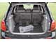 Suzuki SX4. Чтобы увеличить объем багажника с 270 до 625 л, нужно сложить ряд задних кресел.