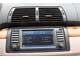 BMW X5 Е53 1999-2006 г. в. Головное устройство аудиосистемы интегрировано в торпедо – воришки на такое не позарятся.