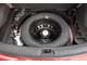 Nissan Qashqai.Полноразмерное запасное колесо «съедает» значительную часть багажника – его объем уменьшается с 400 до 306 литров.