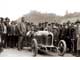 Первые проявления гоночной раскраски – если присмотреться, на кузове этого Avstro Daimler 1912 года видны символы «пиковой» масти.