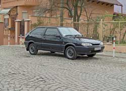 Профессиональная покраска обеспечит прочность покрытия.