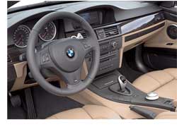 Специалисты компании BMW разработали 7-ступенчатую роботизированную коробку передач M Double Clutch Transmission с двумя сцеплениями. 