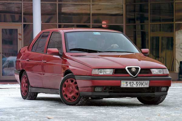 Alfa Romeo 155 (1992–1997 г. в.) от $4 300 до $11 300