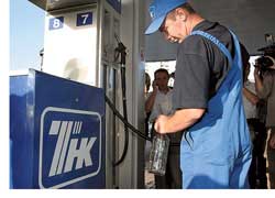 Компания &laquo;ТНК-ВР Коммерс&raquo; ввела в эксплуатацию электронную систему контроля качества топлива, которая не имеет аналогов в СНГ.