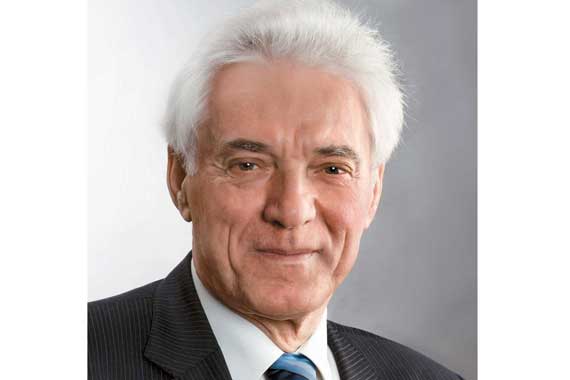Олег Марков 