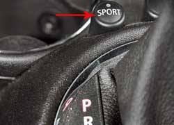 В спортивный режим АКП можно перевести как при автоматическом, так и при ручном переключении. 