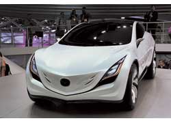 Наиболее яркой мировой премьерой Московского авто-салона стал концепт кроссовера Mazda Kazamai.