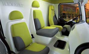 Гибридный концепт Hybrys от компании Renault Trucks – ее видение того, как должны выглядеть коммунальные автомобили в самом ближайшем будущем.