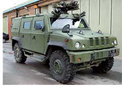 Легкий многофункциональный автомобиль LMV (Light Multirole Vehicle) от фирмы Iveco Defense Vehicles выходит в свет. Он уже применяется в родной итальянской армии, а также британскими военными, среди которых известен как Panther («Пантера»). 