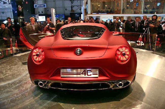 Alfa Romeo 4C GTA Женева 2011